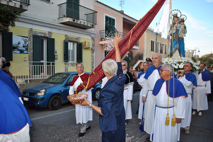 Festapatronale2014Processione3