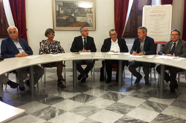PresentazioneStagionelirica2019a