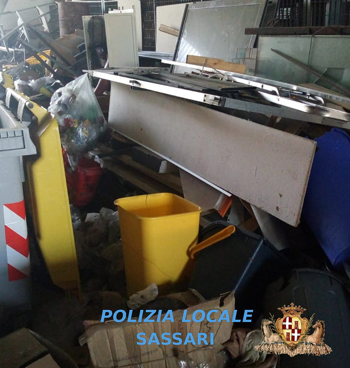 Rifiutipolizialocale1