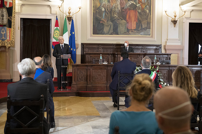 Il Presidente Sergio Mattarella nell’Aula Magna dell’Università degli Studi di Sassari,in occasione della cerimonia di commemorazione in occasione del 10° anniversario della morte del Presidente emerito della Repubblica, Sen. Prof. Francesco Cossiga(foto di Francesco Ammendola - Ufficio per la Stampa e la Comunicazione della Presidenza della Repubblica)